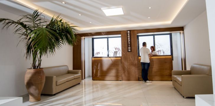 Atostogos Graikija – apsistokite viešbutyje PELA MARIA HOTEL (16+)
