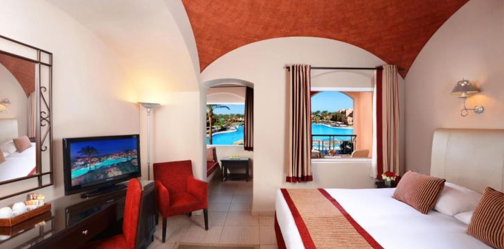 tavęs laukia poilsis Egiptas įsikūrusiame JAZ MAKADI OASIS RESORT