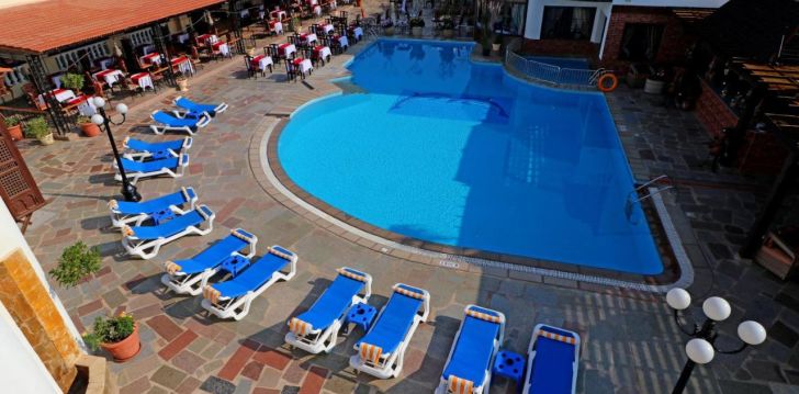 Apgyvendinimas 4* ORIENTAL RIVOLI HOTEL & SPA