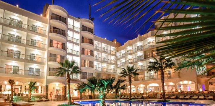 apsistokite ROYAL STAR BEACH RESORT viešbutyje už gerą kainą. 
