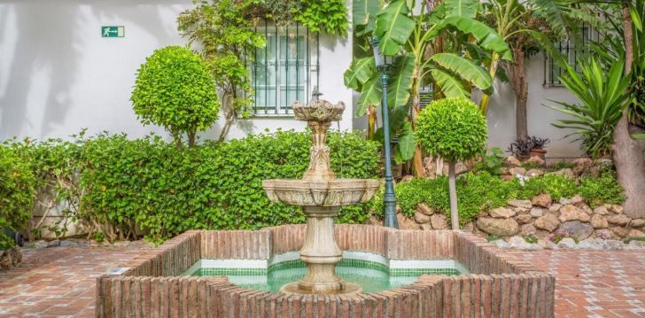 atostogos Ispanija – apsistokite viešbutyje ROYAL OASIS CLUB AT PUEBLO QUINTA
