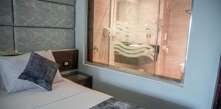 apsistokite ALI BABA PALACE RESORT viešbutyje už gerą kainą.