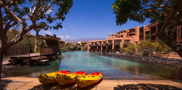 BARCELO TENERIFE - klientų vertinamas, kaip geras kainos ir kokybės santykis.