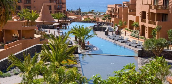 Viešbutis BARCELO TENERIFE įsikūręs Ispanija.