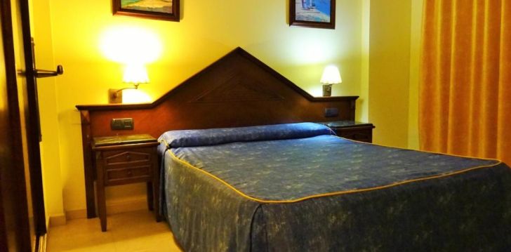 Viešbutis HOTEL VISTAMAR įsikūręs Ispanija. 