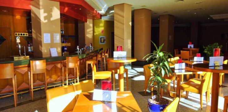 Jaukus viešbutis HOTEL VISTAMAR, jūsų atostogoms