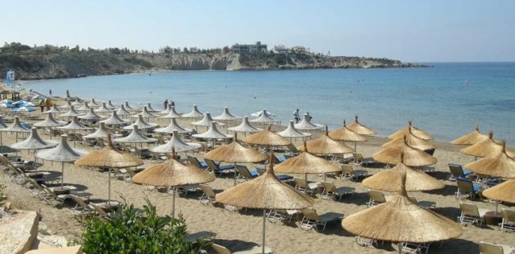 rinkitės viešbutį ASCOS CORAL BEACH kelionei į Kipras