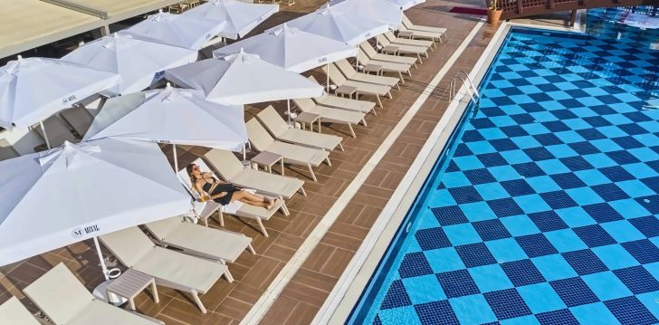 Apsistokite NOXINN CLUB HOTEL viešbutyje už gerą kainą. 