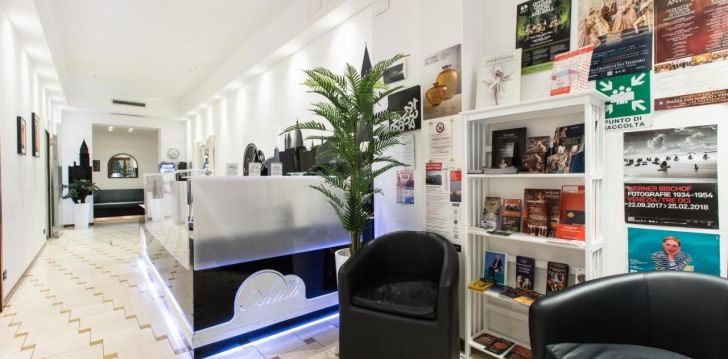 planuoji kelionę į Italija? apsistokite 3 viešbutyje HOTEL AGLI ARTISTI.