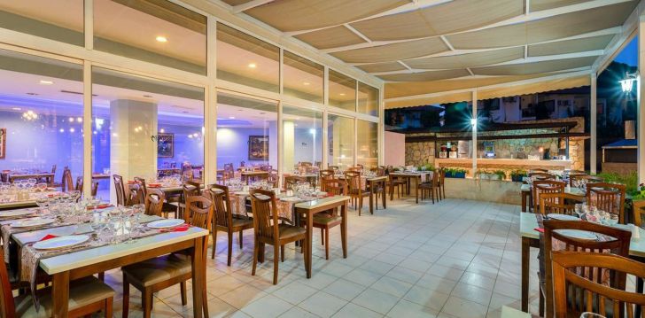 planuoji kelionę į Turkija? apsistokite 5 viešbutyje KILIKYA RESORT CAMYUVA. 
