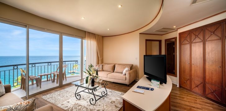 viešbutis KILIKYA RESORT CAMYUVA įsikūręs Turkija. 