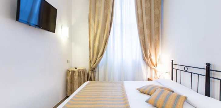 planuoji kelionę į Italija? apsistokite 3 viešbutyje HOTEL AGLI ARTISTI. 