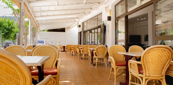Planuoji kelionę į Ispanija? apsistokite 2 viešbutyje VILLA CATI. 
