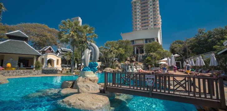 Apsistokite LONG BEACH GARDEN HOTEL & SPA viešbutyje už gerą kainą. 