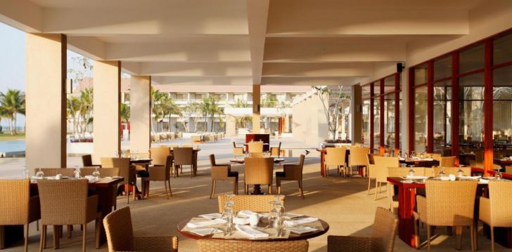 viešbutis 6 dienų pažintinė programa + poilsis 5* AMAYA BEACH PASSIKUDAH įsikūręs Šri Lanka.