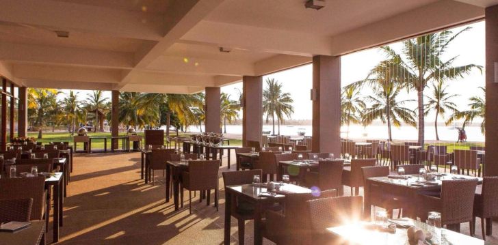 viešbutis 6 dienų pažintinė programa + poilsis 5* AMAYA BEACH PASSIKUDAH įsikūręs Šri Lanka. 