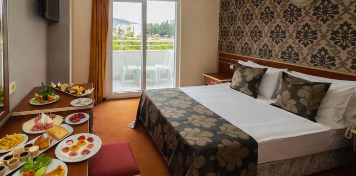 tavęs laukia poilsis Turkija įsikūrusiame GRAND HOTEL DERIN
