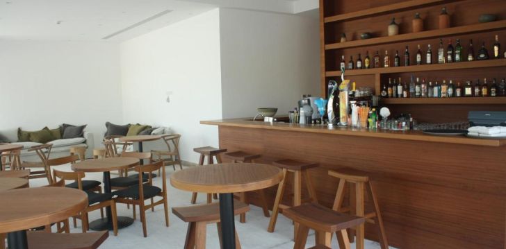 apgyvendinimas 4* AMPHORA HOTEL & SUITES