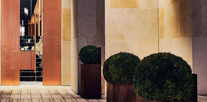 rinkitės viešbutį HOTEL WARSZAWA kelionei į Lenkija