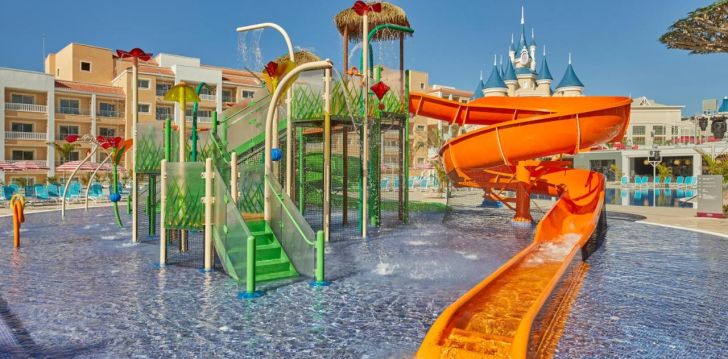 Apsistokite BAHIA PRINCIPE FANTASIA TENERIFE viešbutyje už gerą kainą.