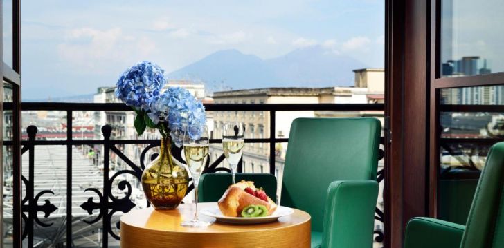 Atostogos Neapolyje 4* viešbutyje UNAHOTELS NAPOLI! 5