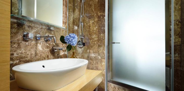 UNAHOTELS NAPOLI - klientų vertinamas, kaip geras kainos ir kokybės santykis.