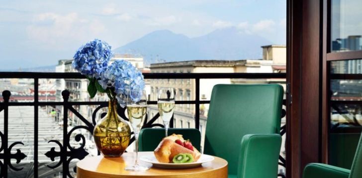 Atostogos Neapolyje 4* viešbutyje UNAHOTELS NAPOLI! 20