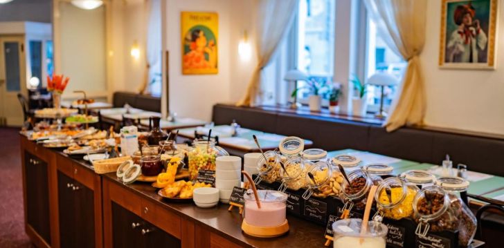 atostogos Čekija – apsistokite viešbutyje HOTEL U DIVADLA