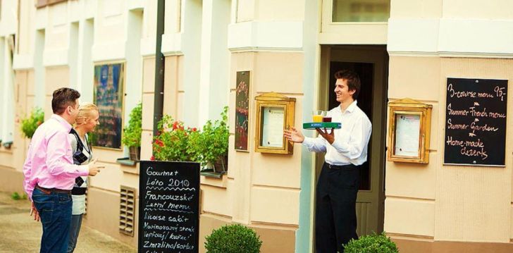 viešbutis HOTEL U DIVADLA įsikūręs Čekija.