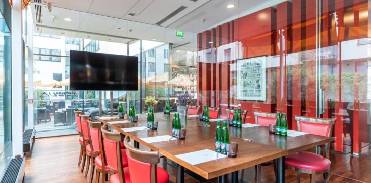 rinkitės viešbutį OREA HOTEL ANGELO PRAHA kelionei į Čekija
