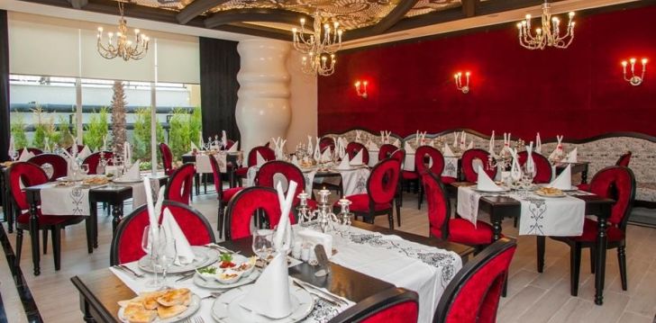 DREAM WORLD RESORT & SPA - klientų vertinamas, kaip geras kainos ir kokybės santykis. 