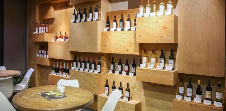 WINE HOTEL - klientų vertinamas, kaip geras kainos ir kokybės santykis. 