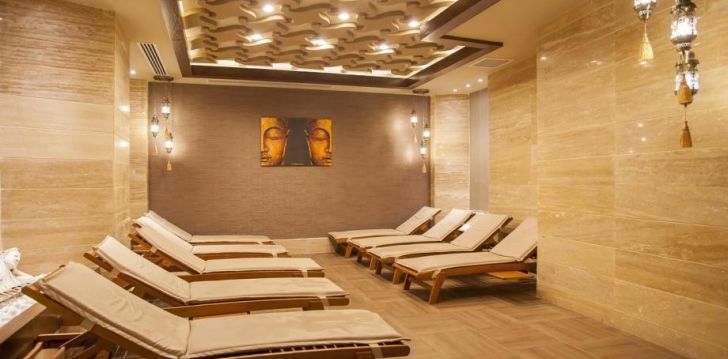 Viešbutis DREAM WORLD RESORT & SPA įsikūręs Turkija.