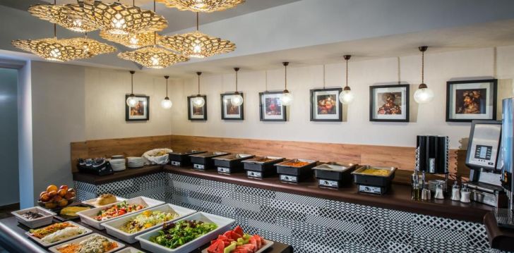 Planuoji kelionę į Graikija? apsistokite 4 viešbutyje ANESIS BLUE BOUTIQUE HOTEL.