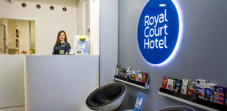 Planuoji kelionę į Čekija? apsistokite 4 viešbutyje ROYAL COURT HOTEL.