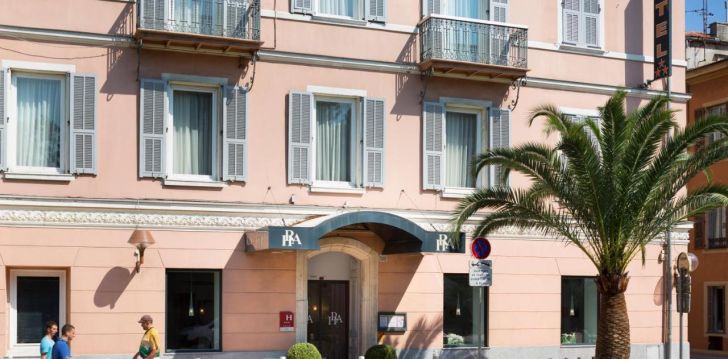 Apsistokite RELAIS ACROPOLIS viešbutyje už gerą kainą. 