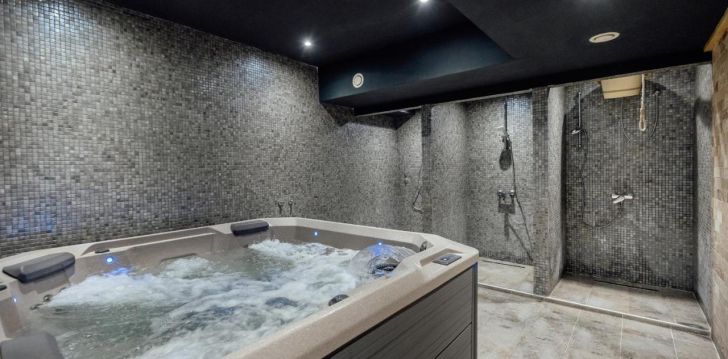 rinkitės viešbutį TALIA HOTEL & SPA kelionei į Juodkalnija