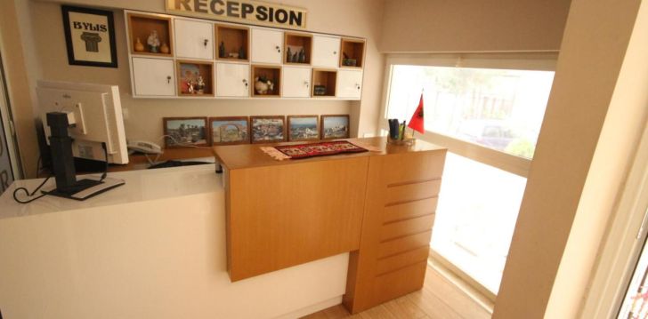 atostogos Albanija – apsistokite viešbutyje HOTEL BYLIS