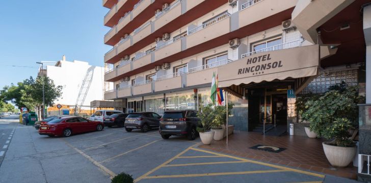 Atostogos Ispanijoje, Kosta del Solyje, 4* RINCON SOL! 4