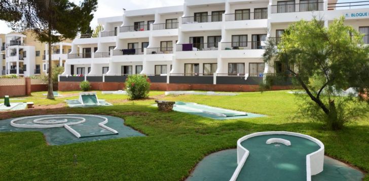 Apsistokite HOTEL VIBRA RIVIERA viešbutyje už gerą kainą.