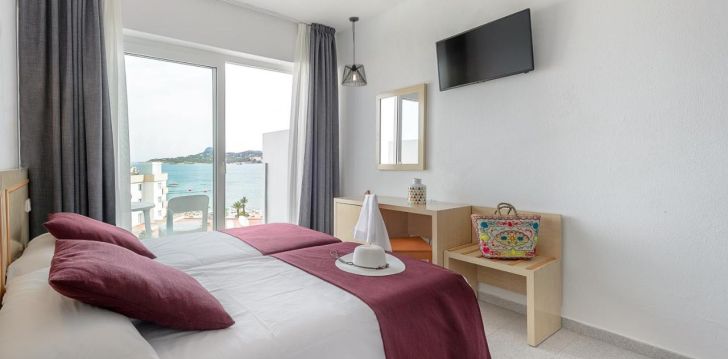 Poilsis Ibizoje, 3* viešbutyje HOTEL VIBRA RIVIERA! 13