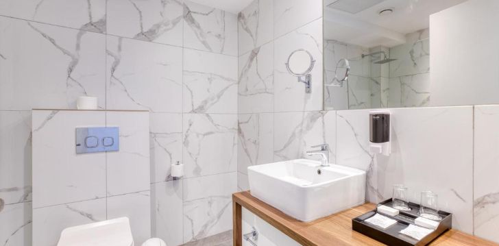 apsistokite SOLANA HOTEL & SPA viešbutyje už gerą kainą.