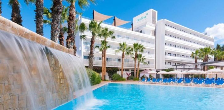 Apsistokite AZULINE HOTEL BERGANTIN viešbutyje už gerą kainą. 
