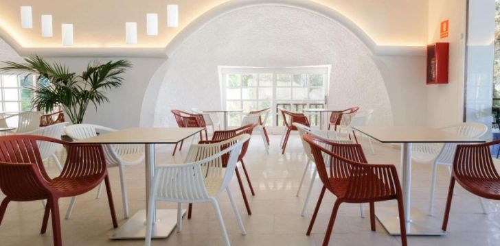 AZULINE HOTEL BERGANTIN - klientų vertinamas, kaip geras kainos ir kokybės santykis.