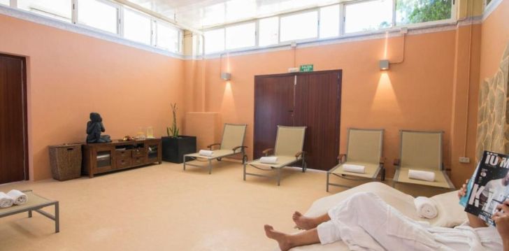 Viešbutis AZULINE HOTEL BERGANTIN įsikūręs Ispanija.
