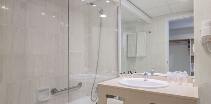 Tavęs laukia poilsis Ispanija įsikūrusiame AZULINE HOTEL BERGANTIN