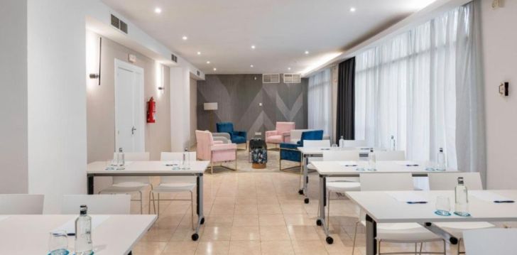 viešbutis ALUASOUL COSTA MALAGA (ADULTS ONLY 16+) įsikūręs Ispanija.