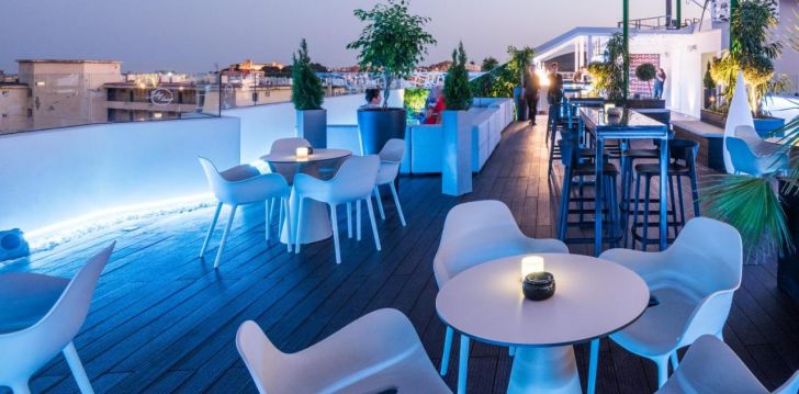 viešbutis VERAMAR APARTHOTEL įsikūręs Ispanija.