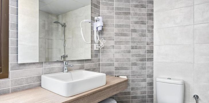 apsistokite VERAMAR APARTHOTEL viešbutyje už gerą kainą. 