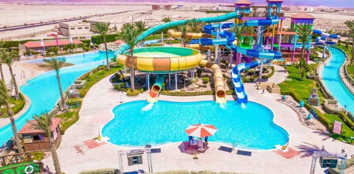 apgyvendinimas 4* CHARMILLION CLUB AQUA PARK